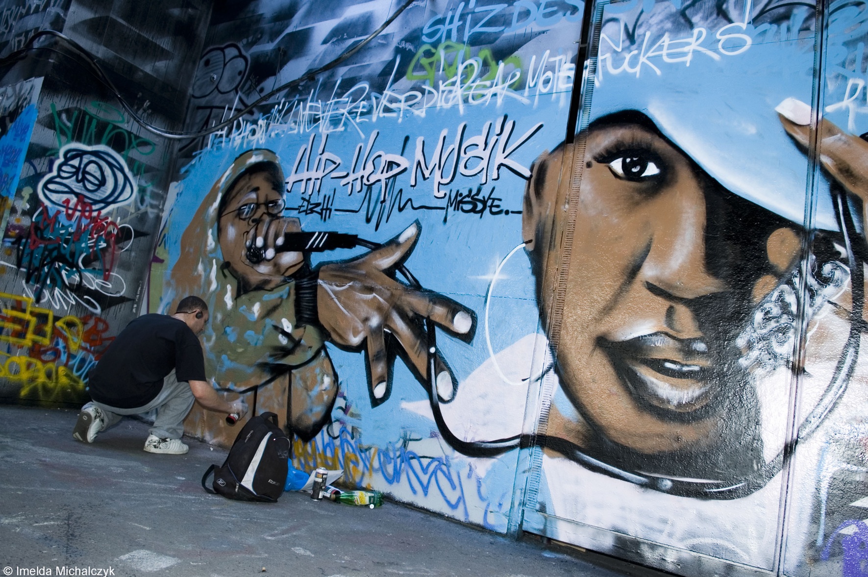 Граффити в стиле хип хоп