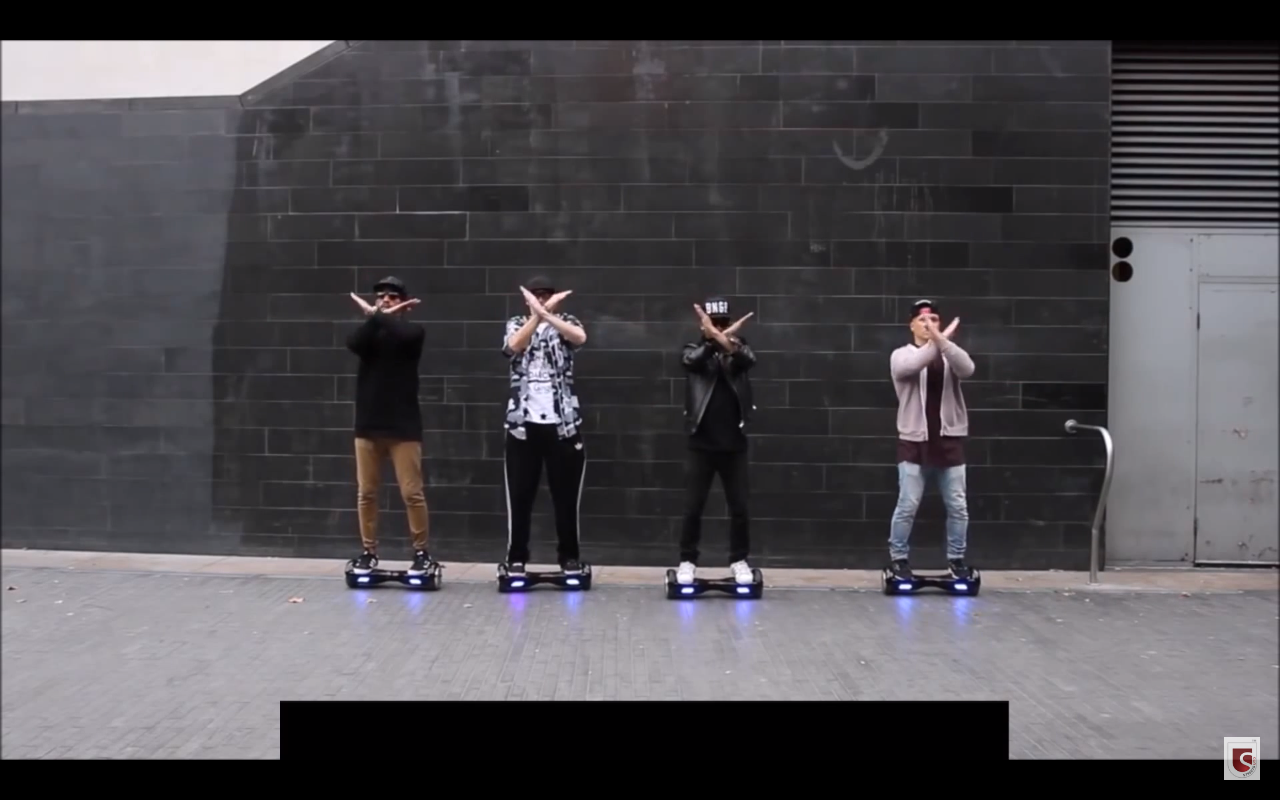 Rollerboarding automatically for dance entertainment
